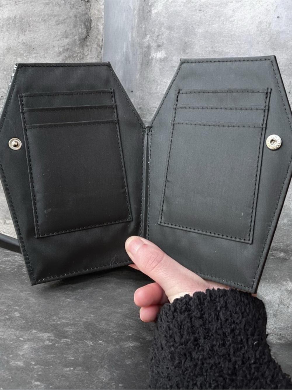 Never Trust The Living Coffin Wallet - Picture 3 of 3